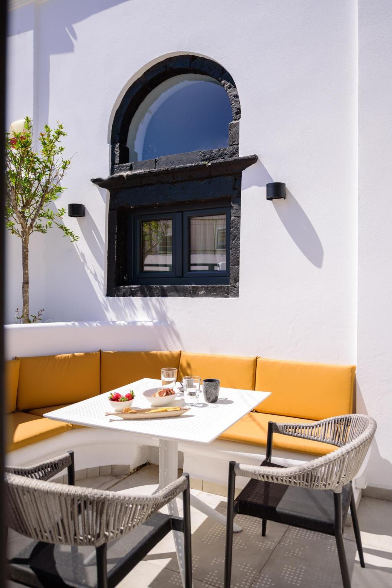 Secret Spot Luxury Villa Фира Екстериор снимка
